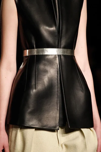 Look 23